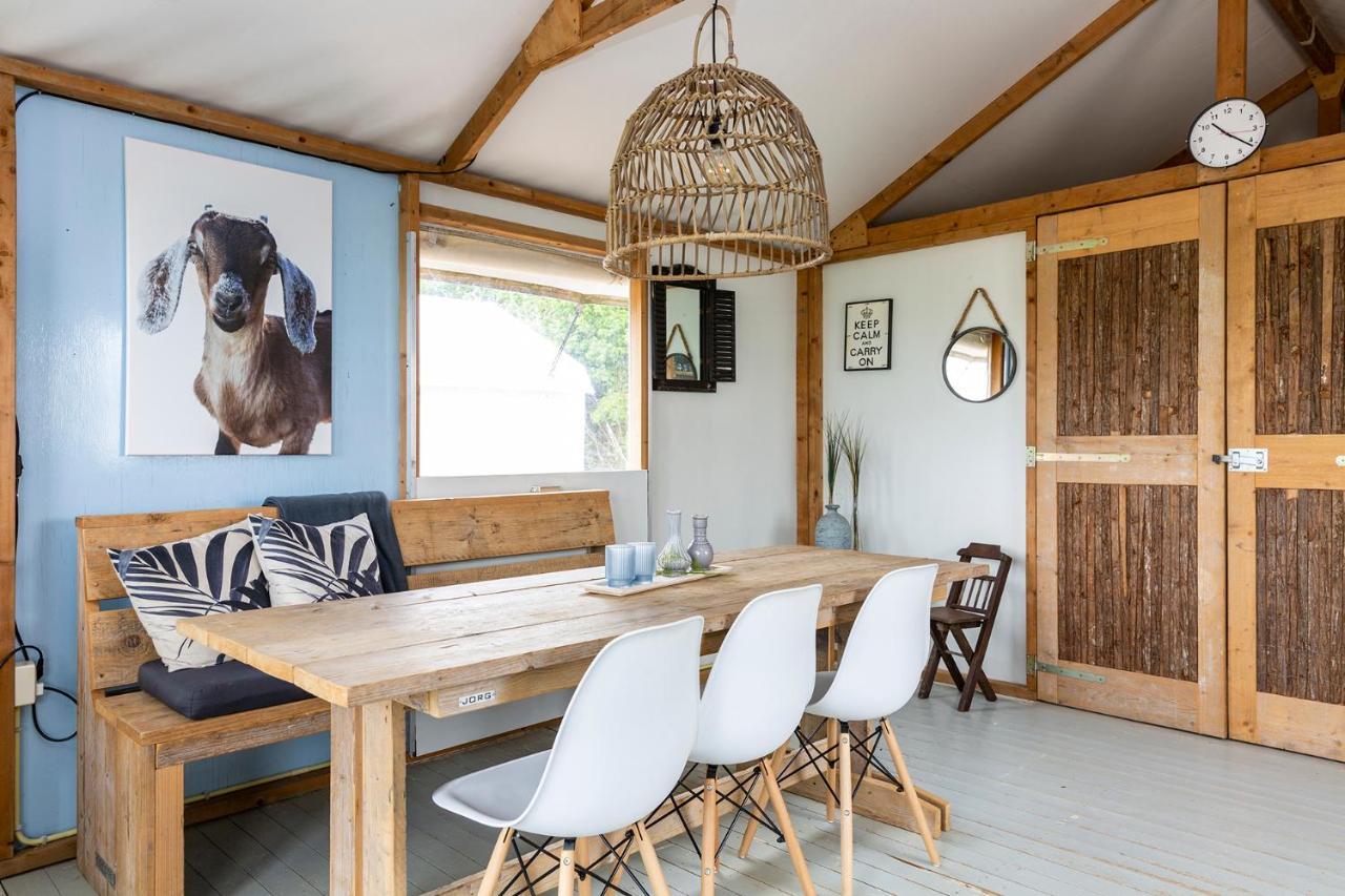 Boerderij Camping Nixhoeve Genderen Bagian luar foto